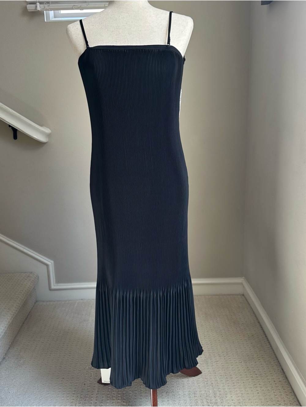 Abercrombie & Fitch Pleated Midi Dress